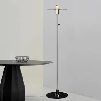 Итальянский минималистичный металлический торшер, креативный светодиодный светильник для украшения гостиной, кабинета, спальни, домашнего освещения. Светильники